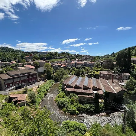 Escapade En Auvergne - Centre Historique - 3 Personnes アパート *